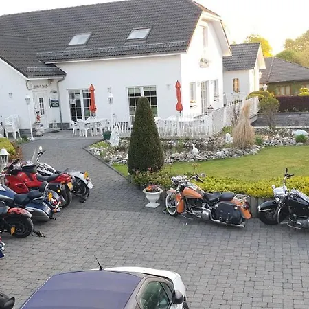 Charme - Lindenhof Hotel