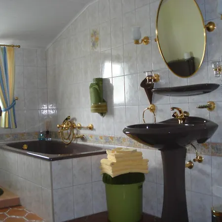 Ξενοδοχείο Charme - Lindenhof 3*